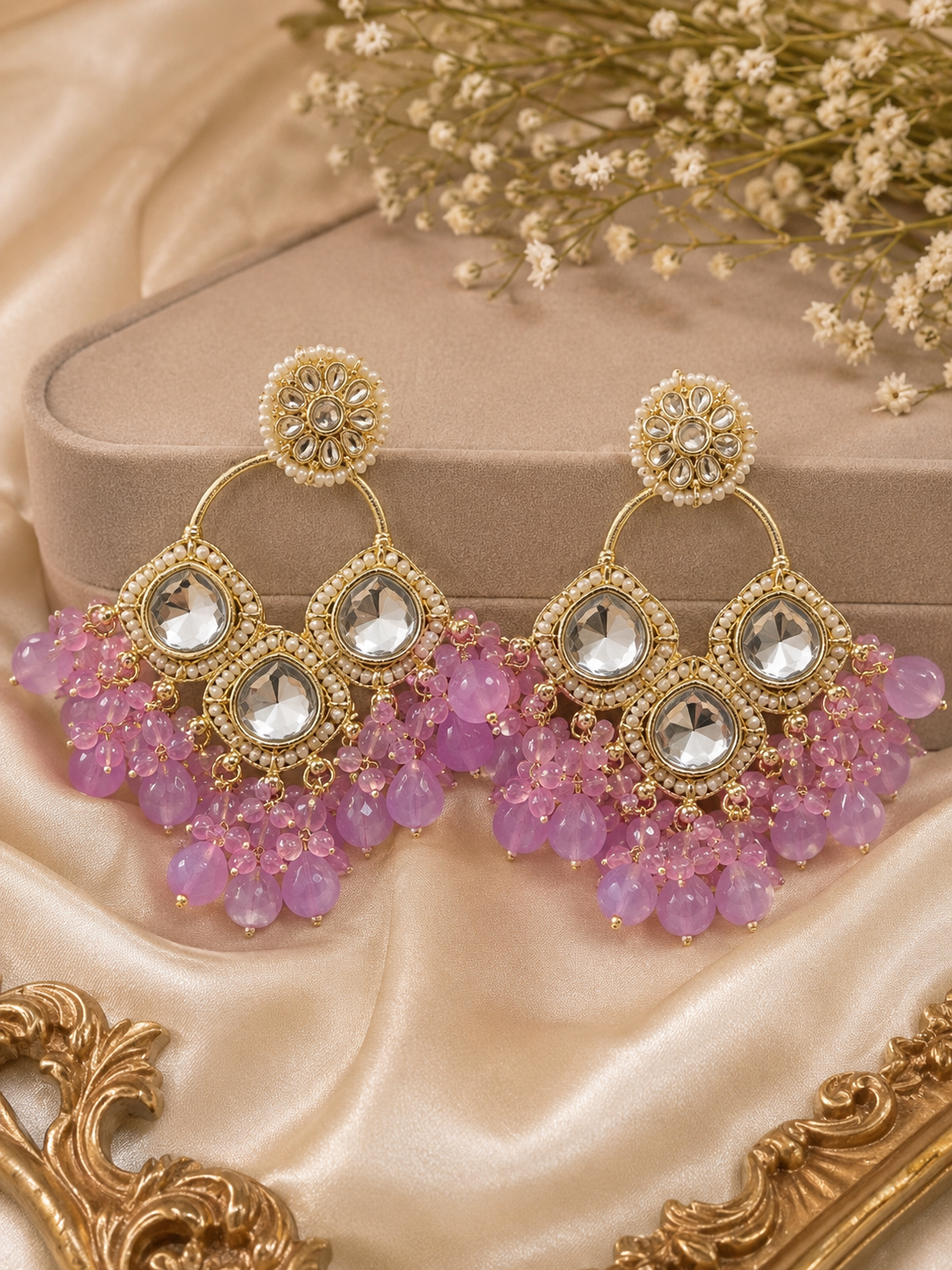 0e39b40c-5a42-44ea-a610-afc115576075.png Sanvi Earrings - Lavender - Image 1
