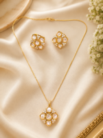 Tyani Kundan Premium Chain Pendant Set