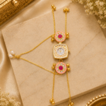 Women Dial & Bracelet Style Straps Analogue Watch -W19
