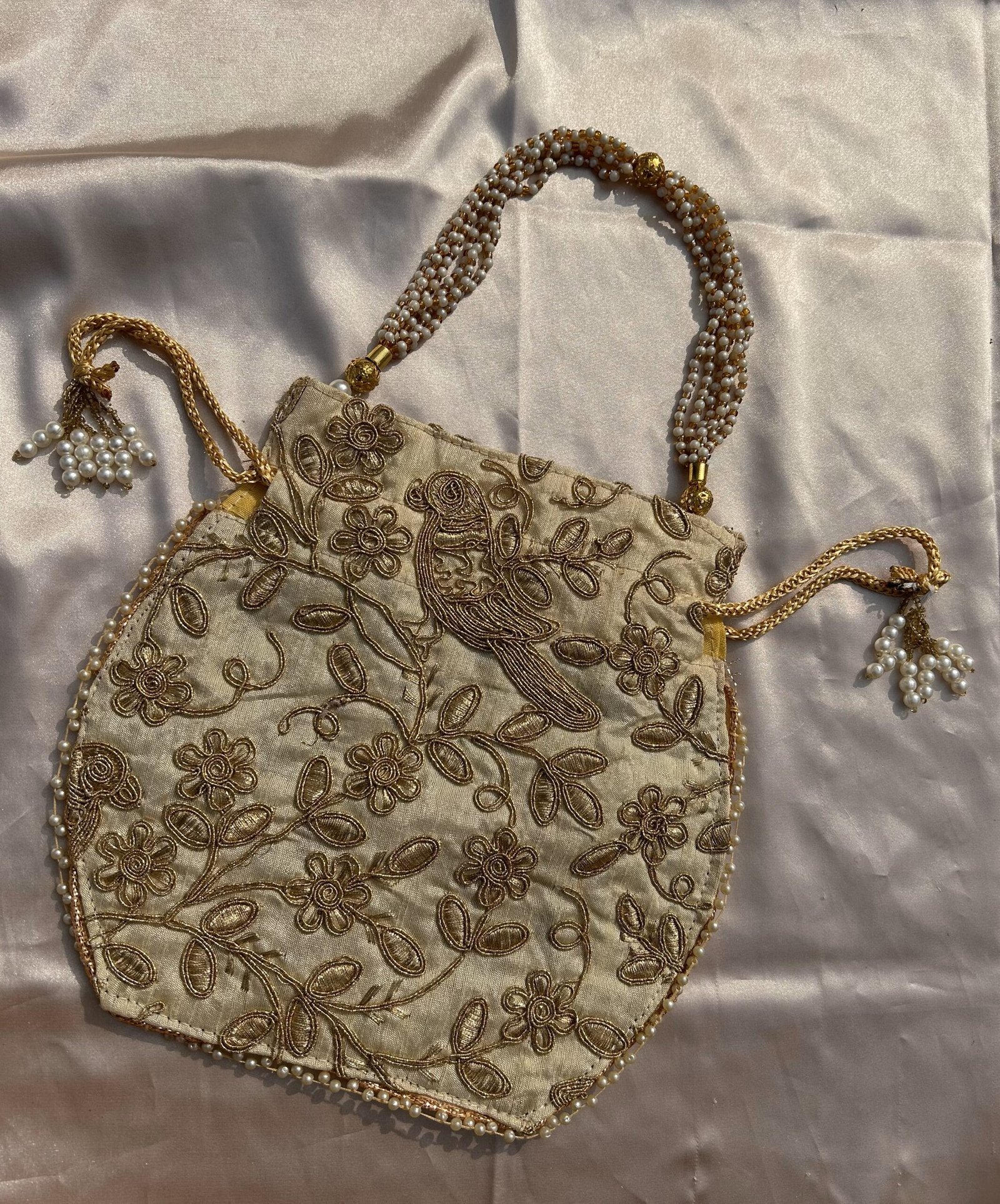 Beige Potli