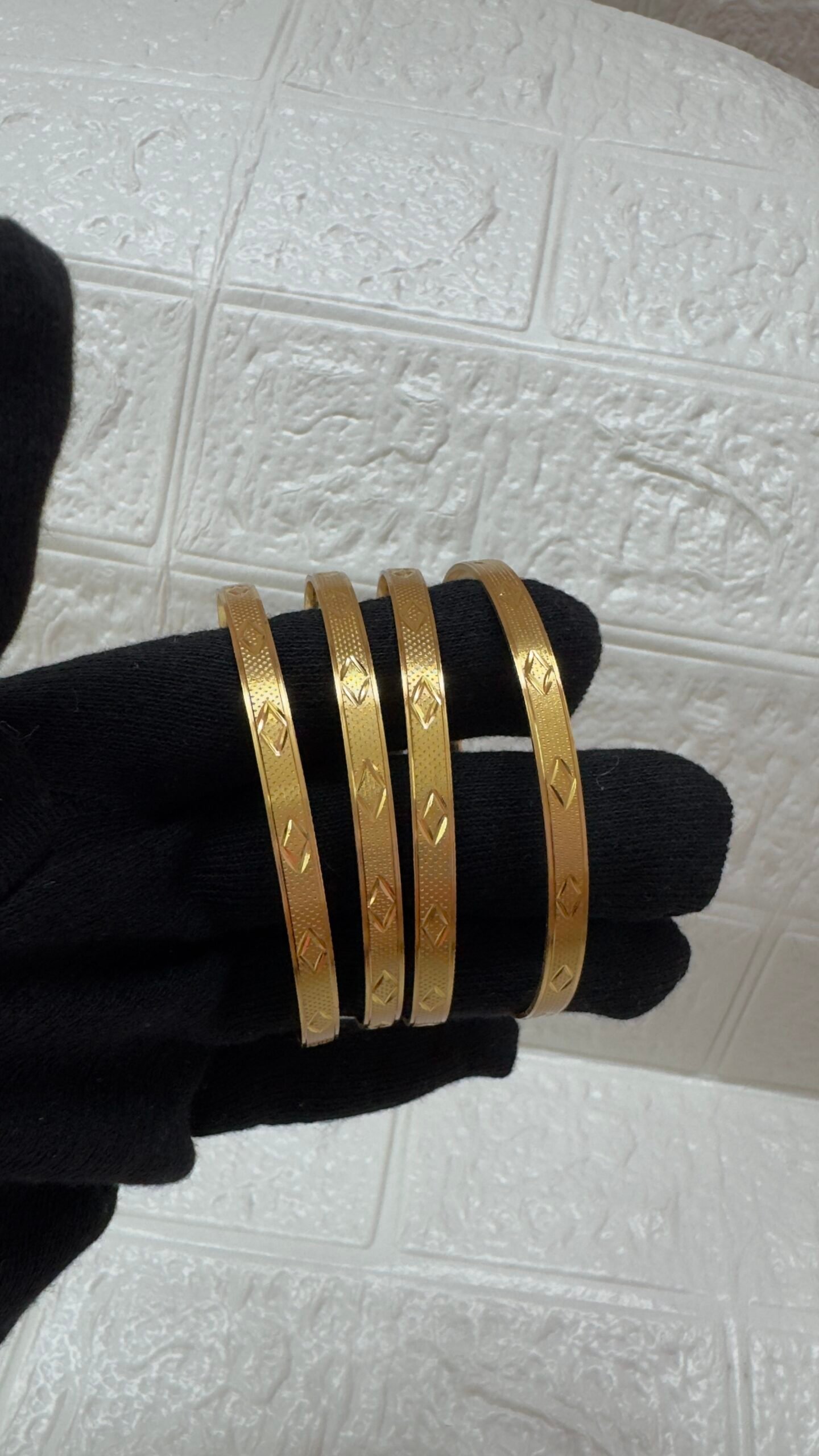 Devi Bangles Set of 4 - D23