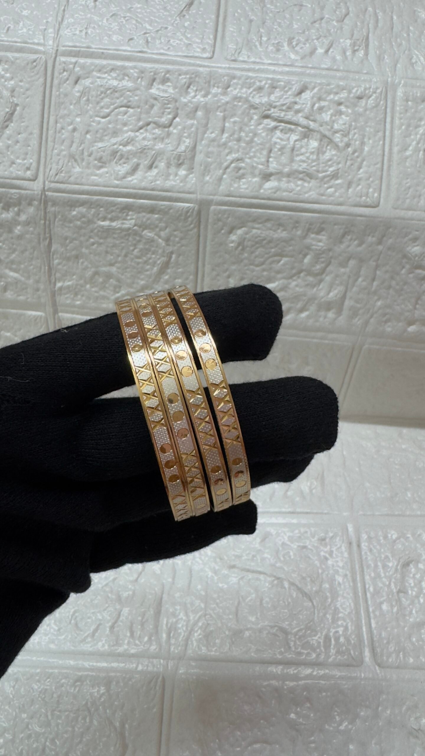 Devi Bangles Set of 4 - D25