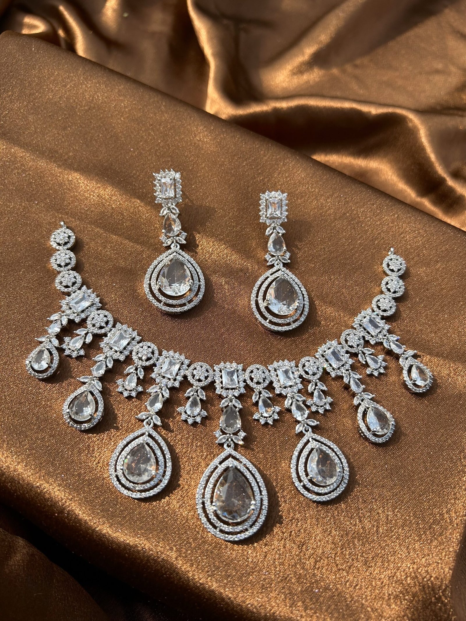 AD Necklace Set - Silver