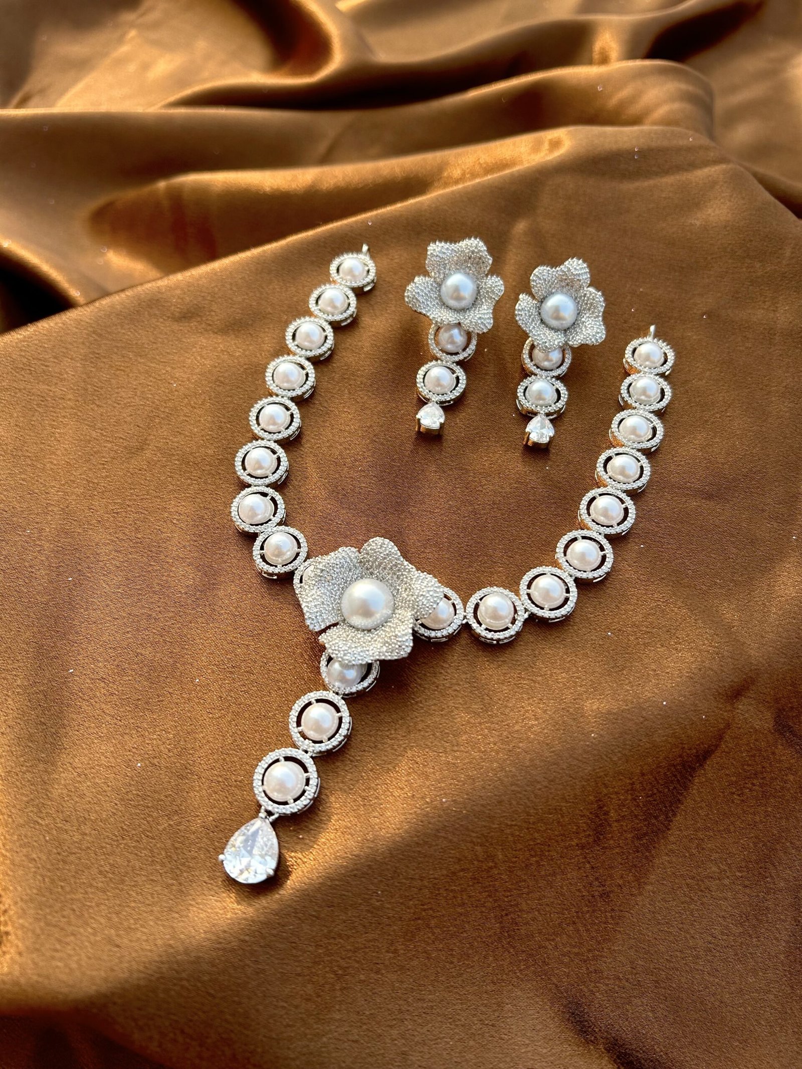 AD Necklace Set - Silver