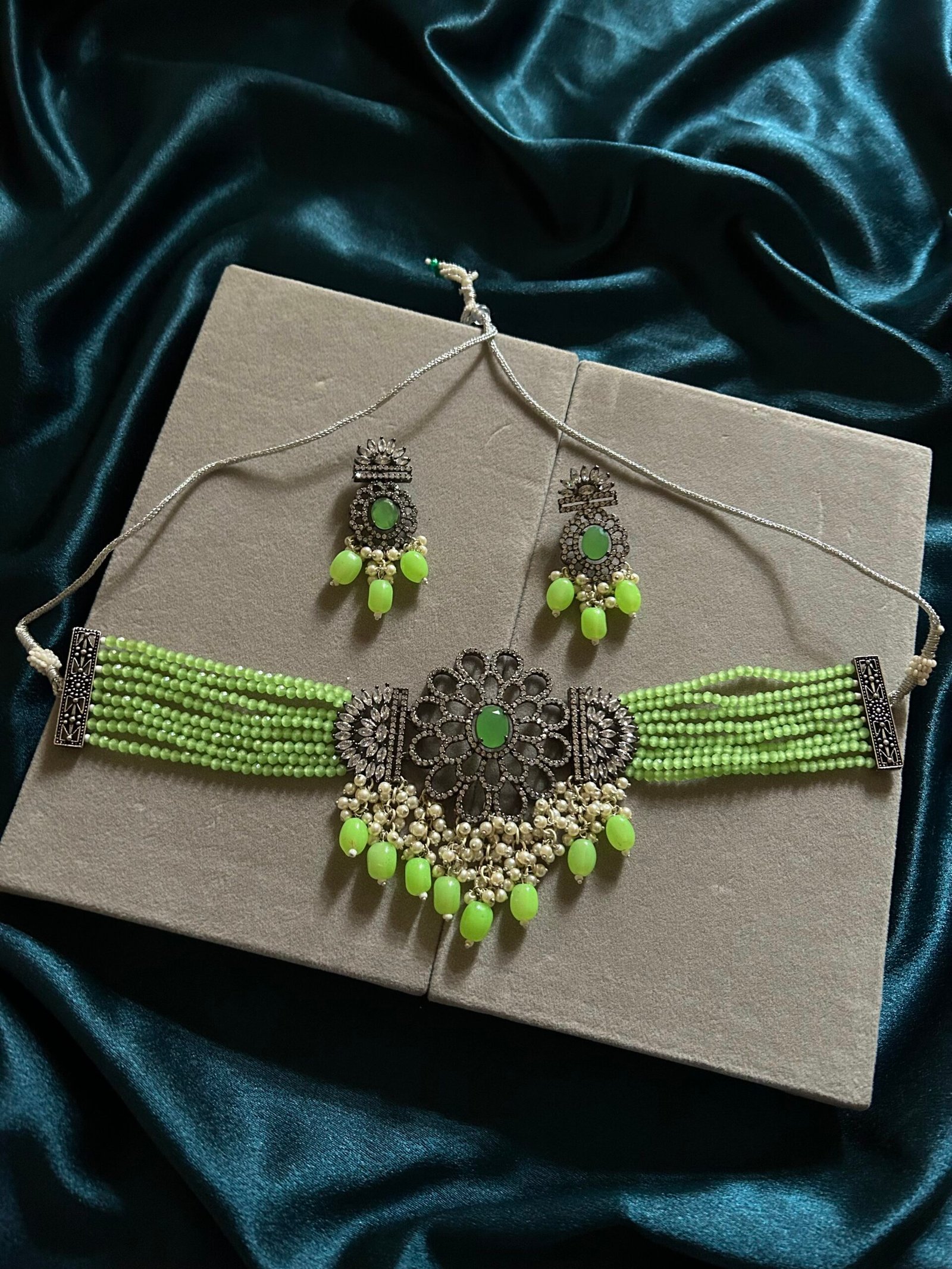 AD Monalisa Necklace Set = Green