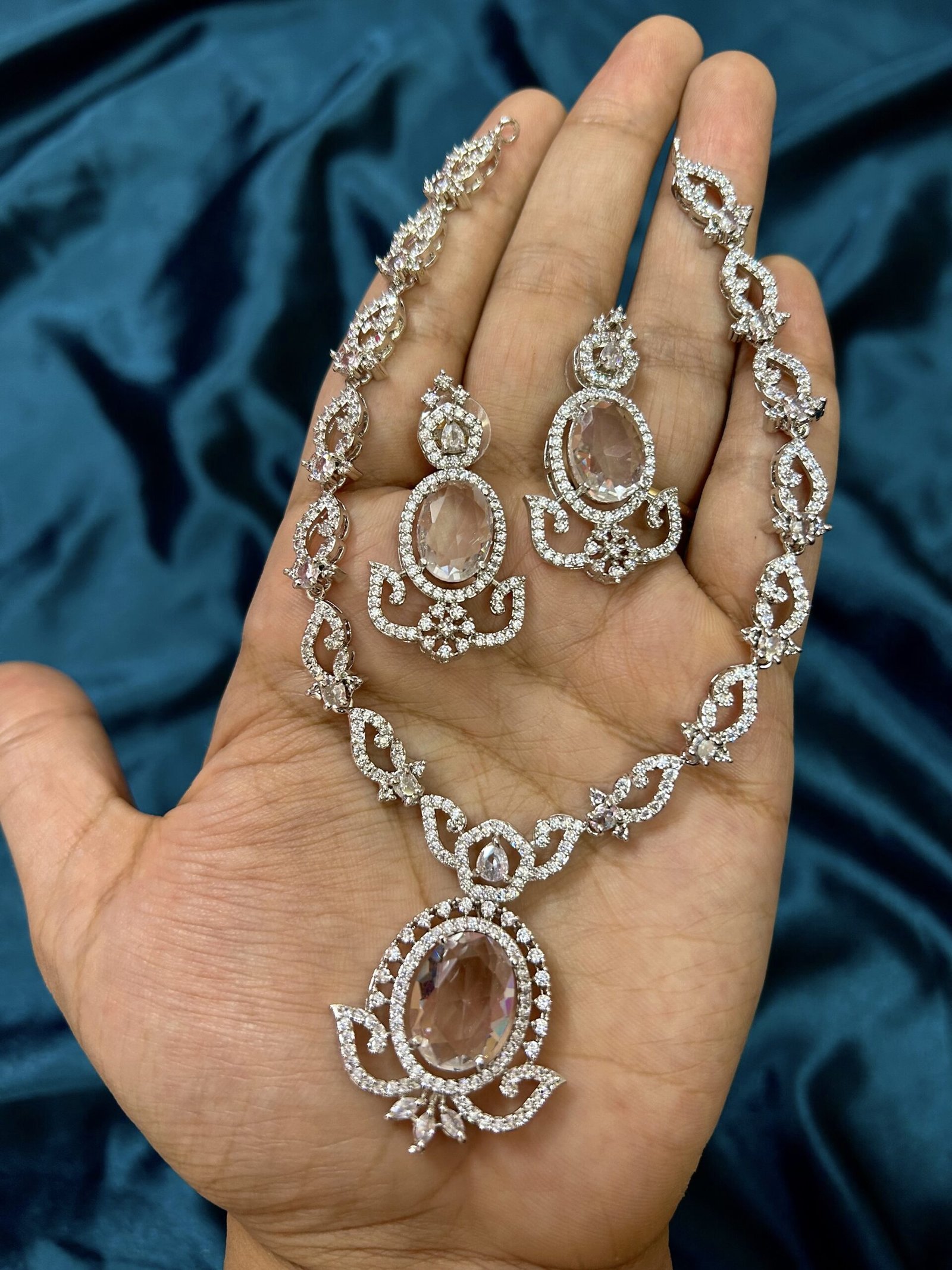 AD Necklace Set - Silver