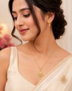 Daily Wear Chain Pendant Set with Earrings - Image 2