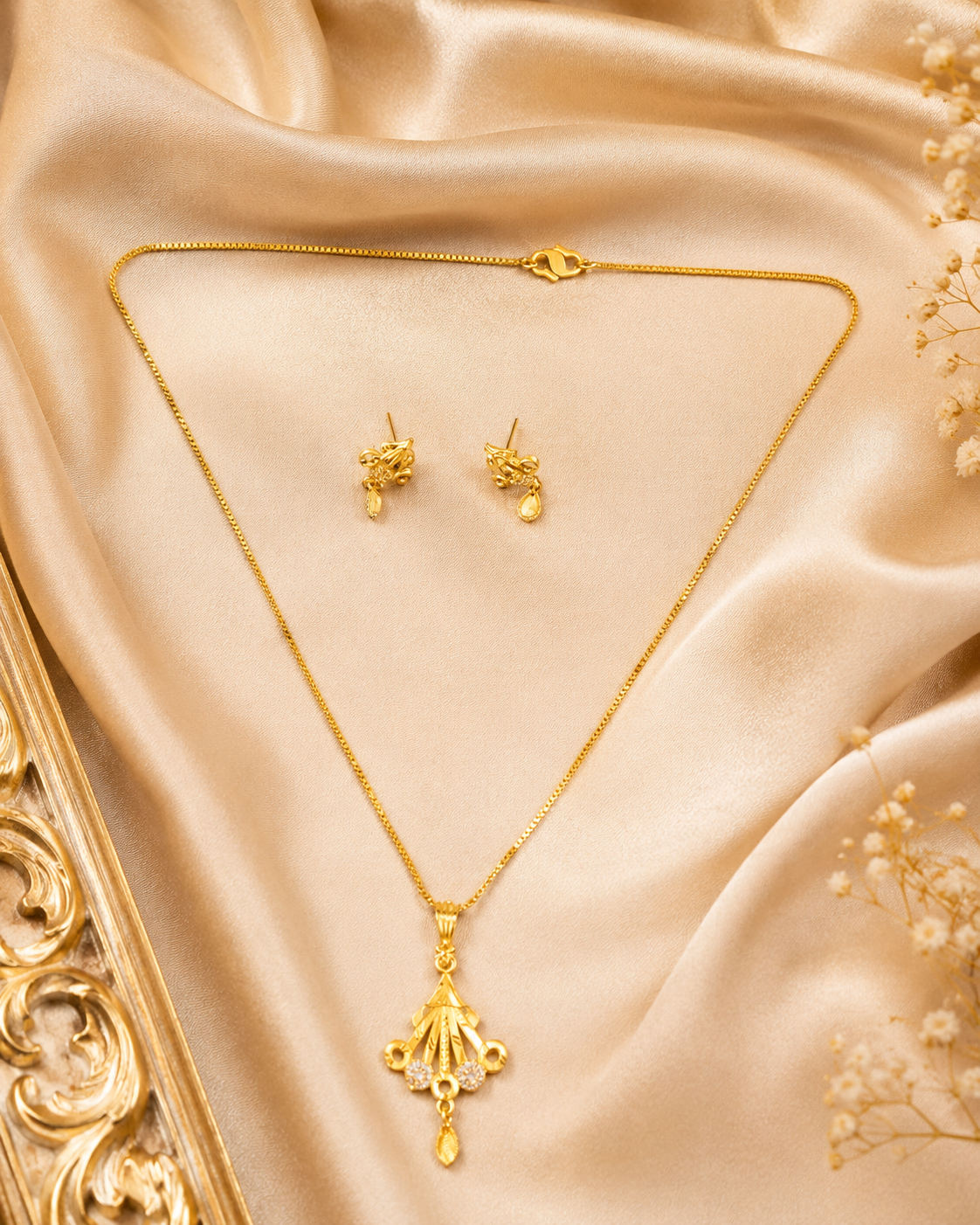 e9161018-47ab-4c8e-bef0-b20a3618d7d2.png Daily Wear Chain Pendant Set with Earrings - Image 1