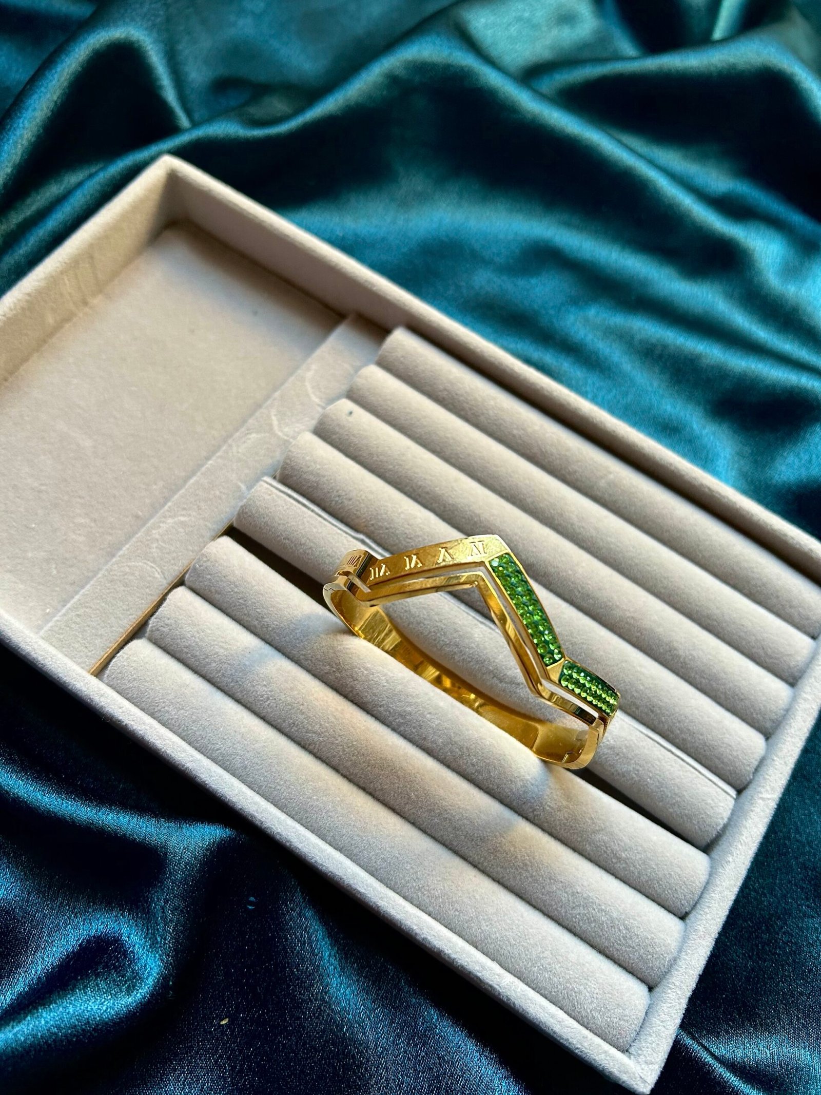 Anti Tarnish Green kada Bracelet