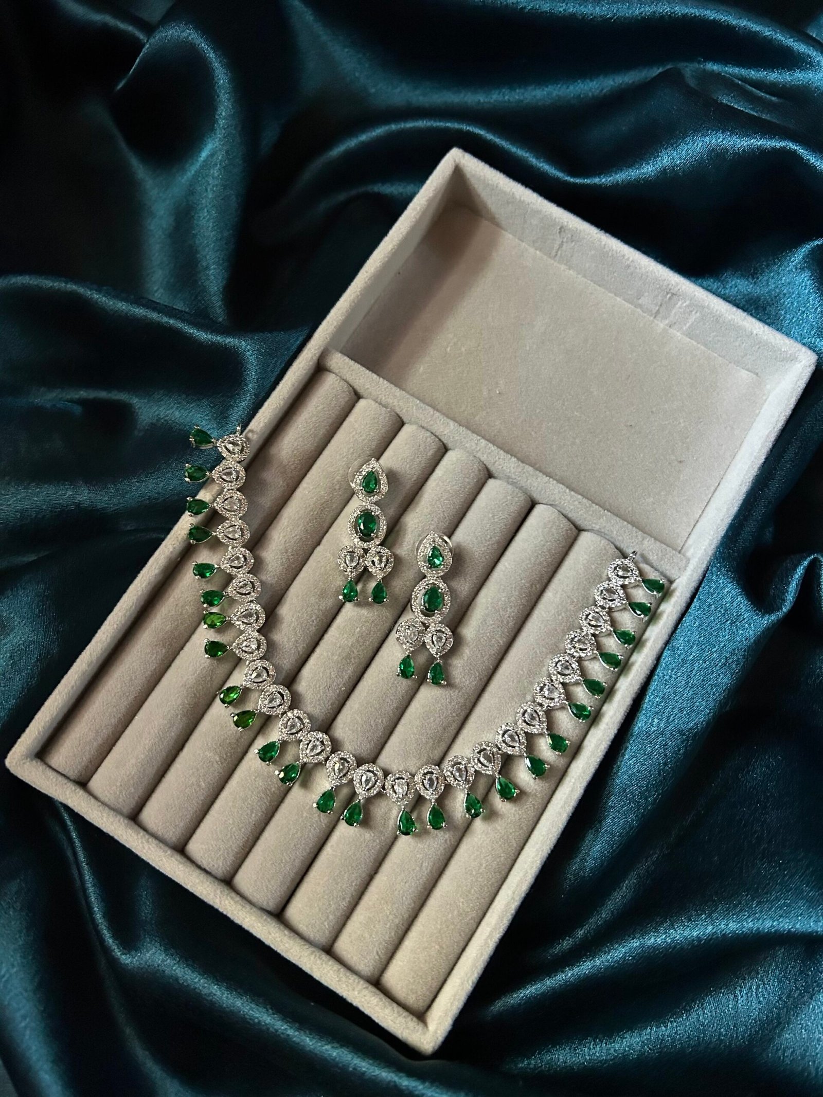 AD Necklace Set - Green