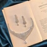 AD Necklace Set With earrings - silver