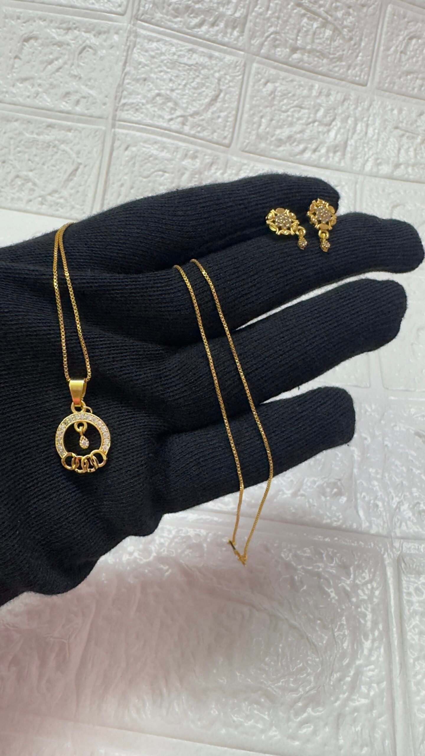 Daily Wear Chain Pendant With Earrings - CP10