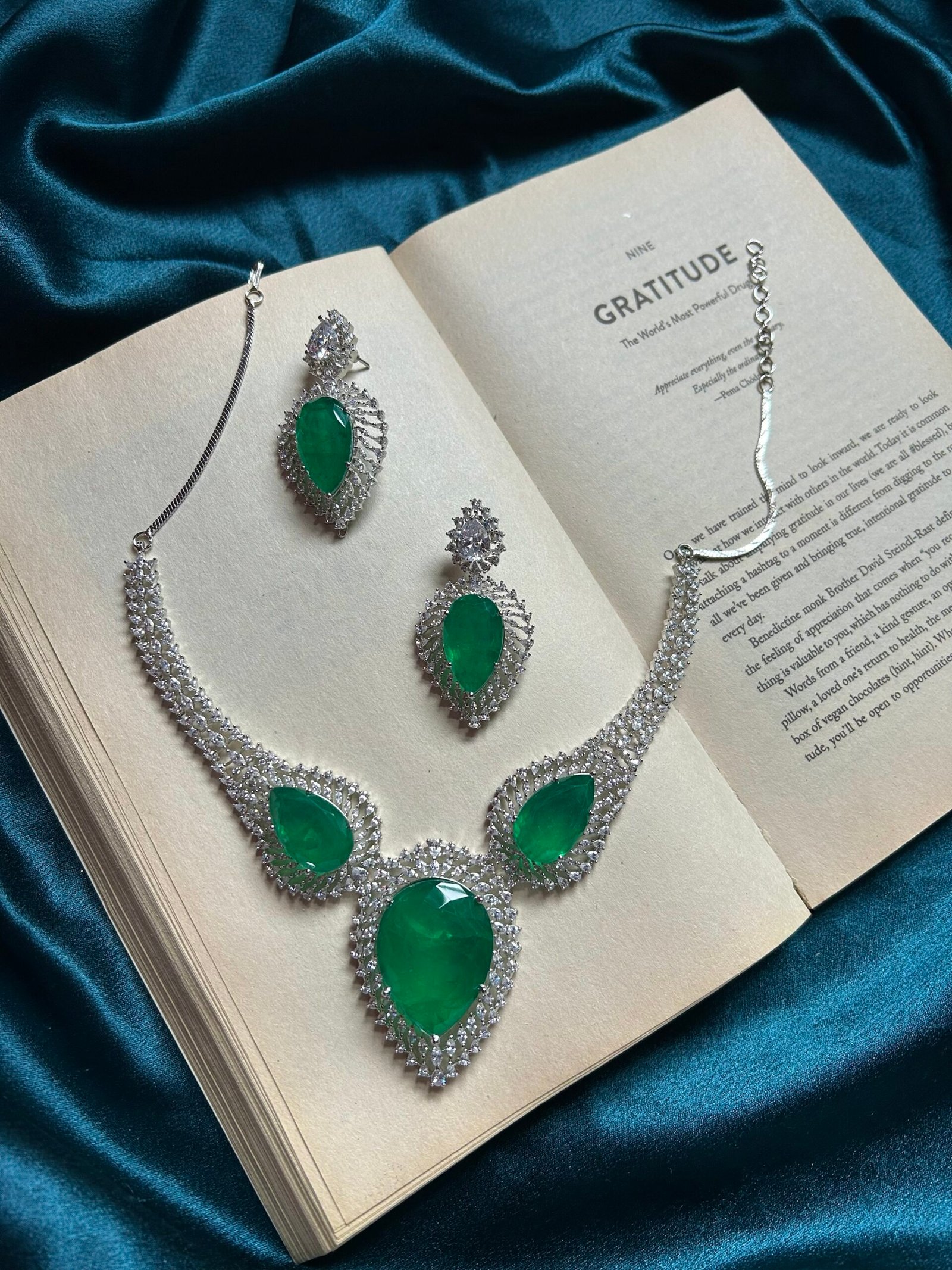 AD Necklace Set - Green