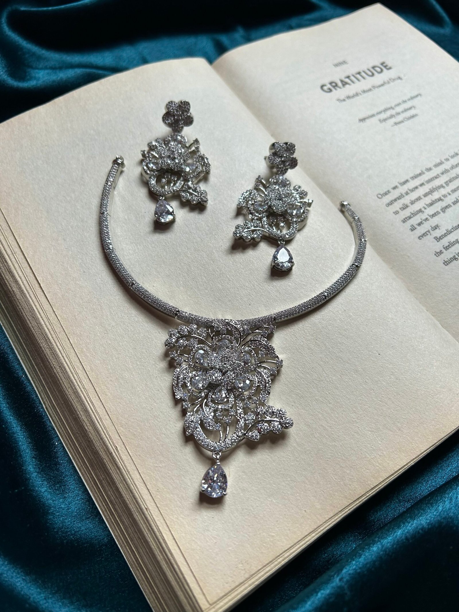 AD Necklace Set - Silver
