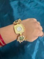 Women Dial & Bracelet Style Straps Analogue Watch -W11 - Image 4