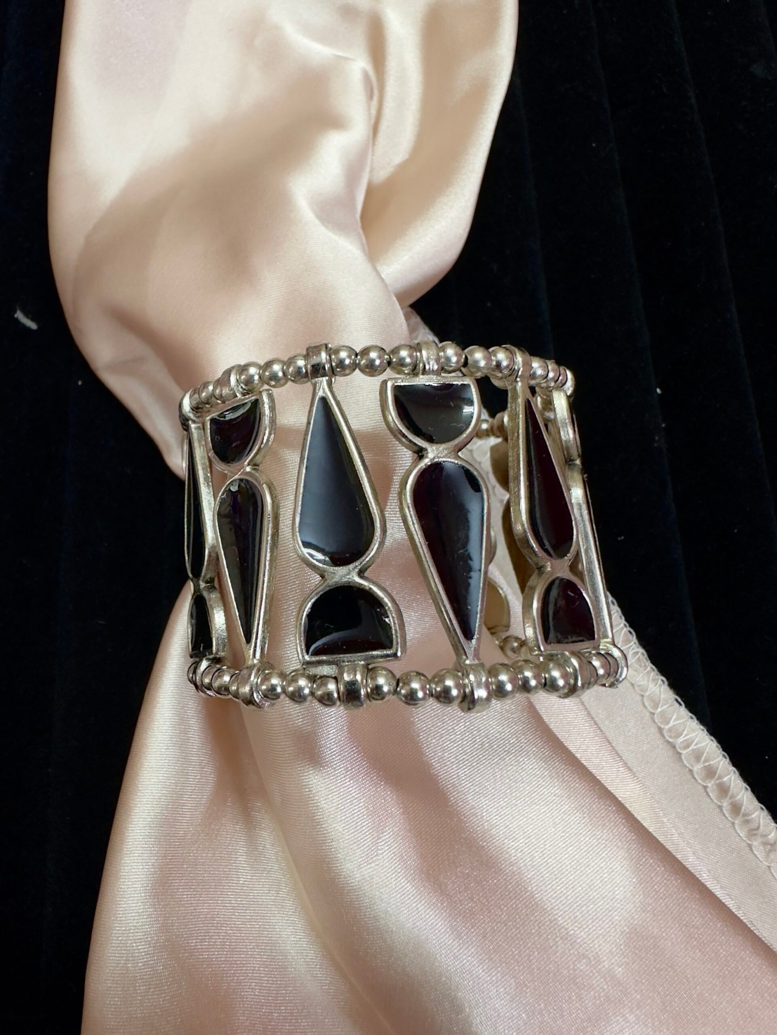 Oxidised Black Kada