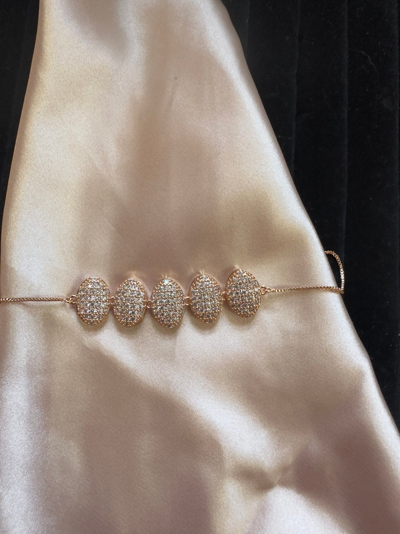 AD Push Pull Bracelet - Big Ovals