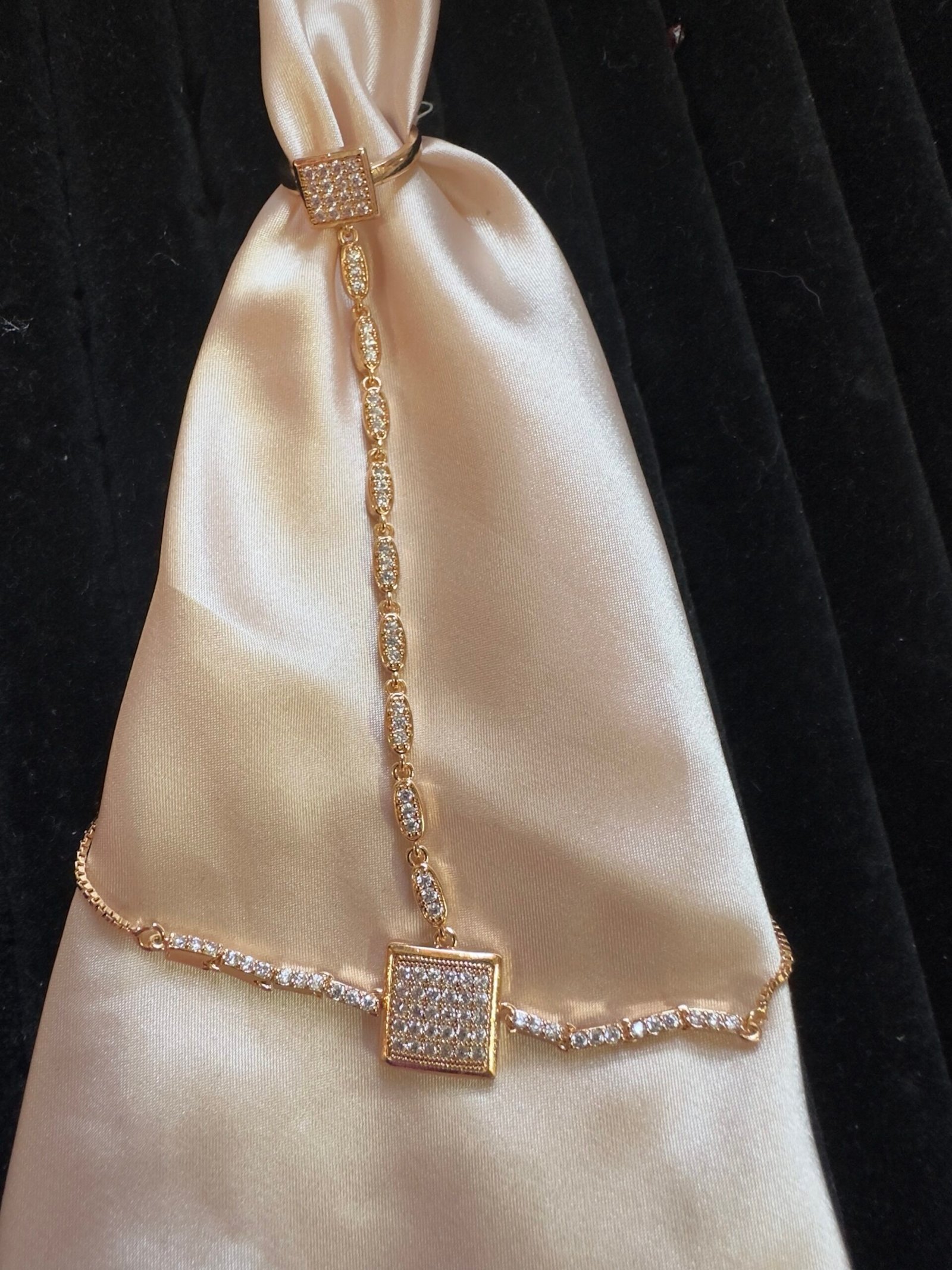 AD Push Pull Bracelet With Ring Attached