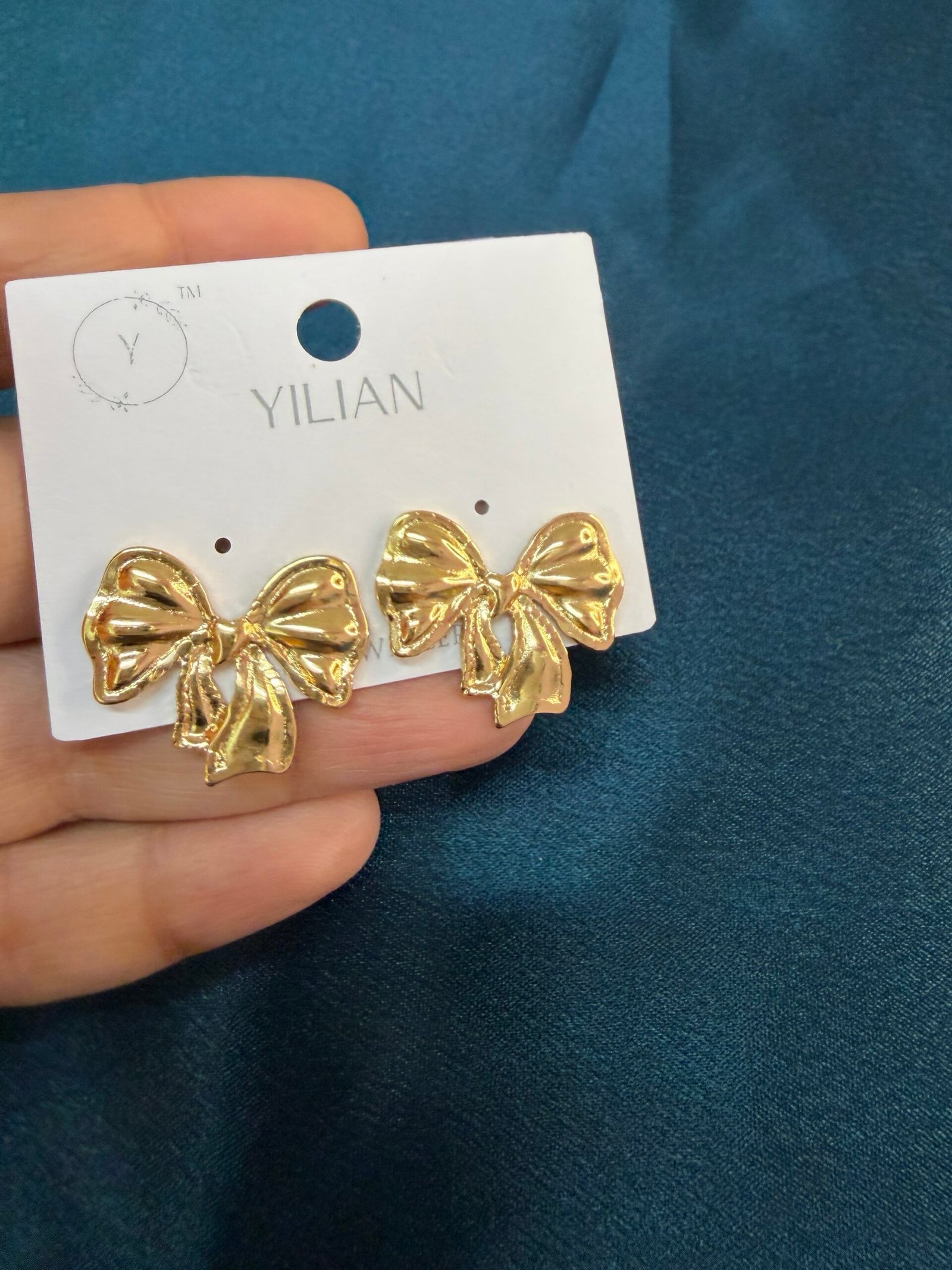 img_4530.jpeg Bow Earrings - 19 - Image 1