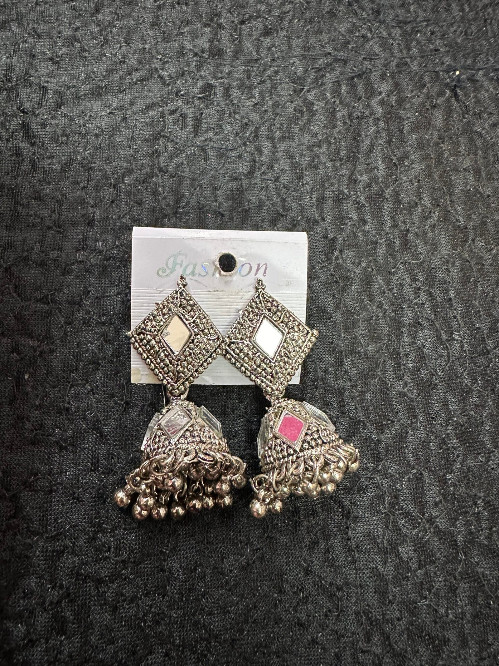 Jhumki
