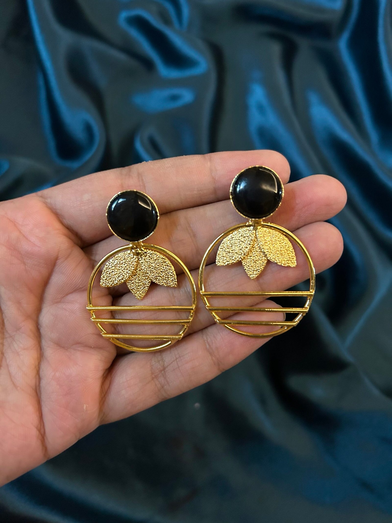 Brass Monalisa Earrings - Black