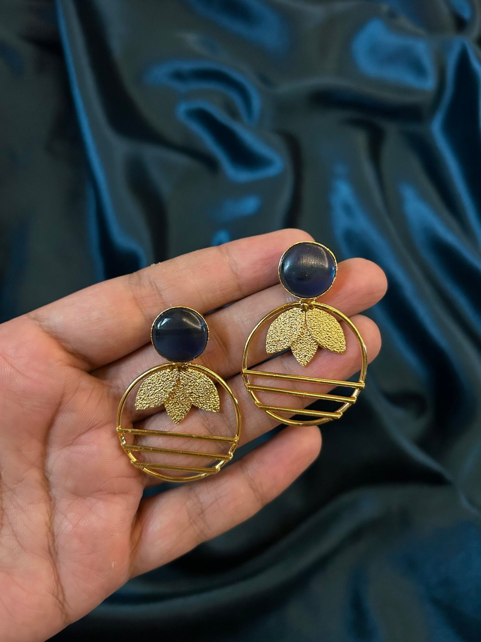 Brass Monalisa Earrings - Blue