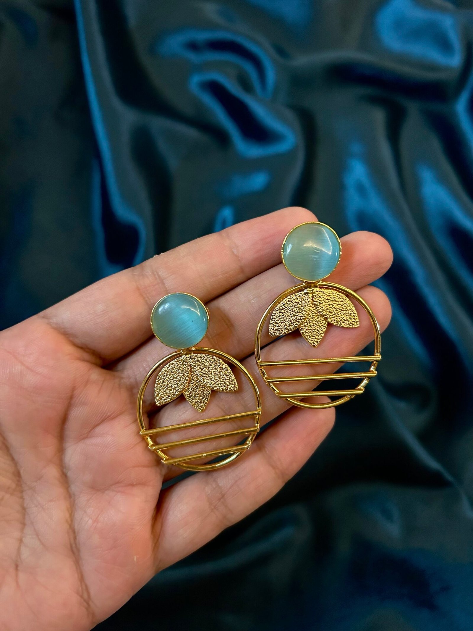 Brass Monalisa Earrings - Blue