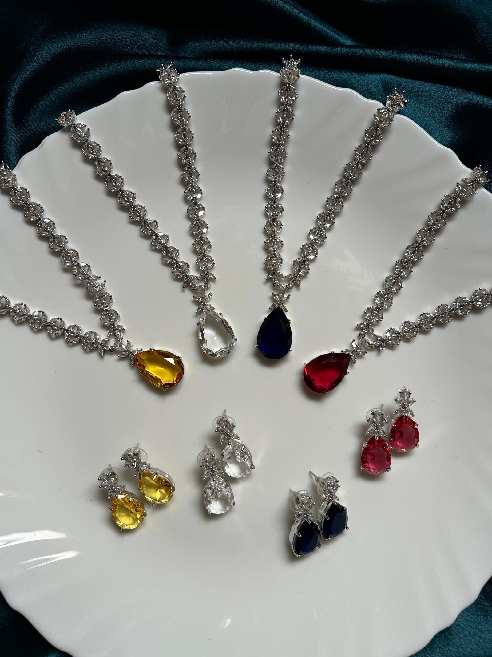 AD Necklace Set - Yellow