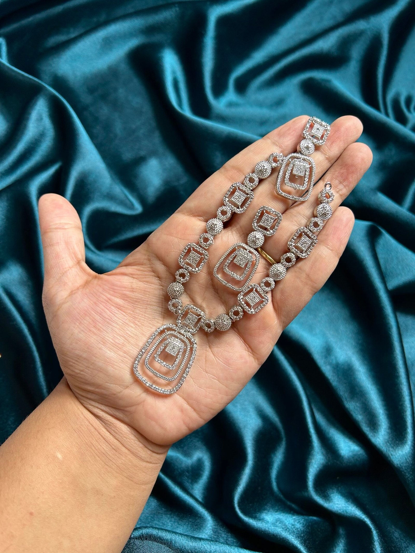 AD Square Necklace Set