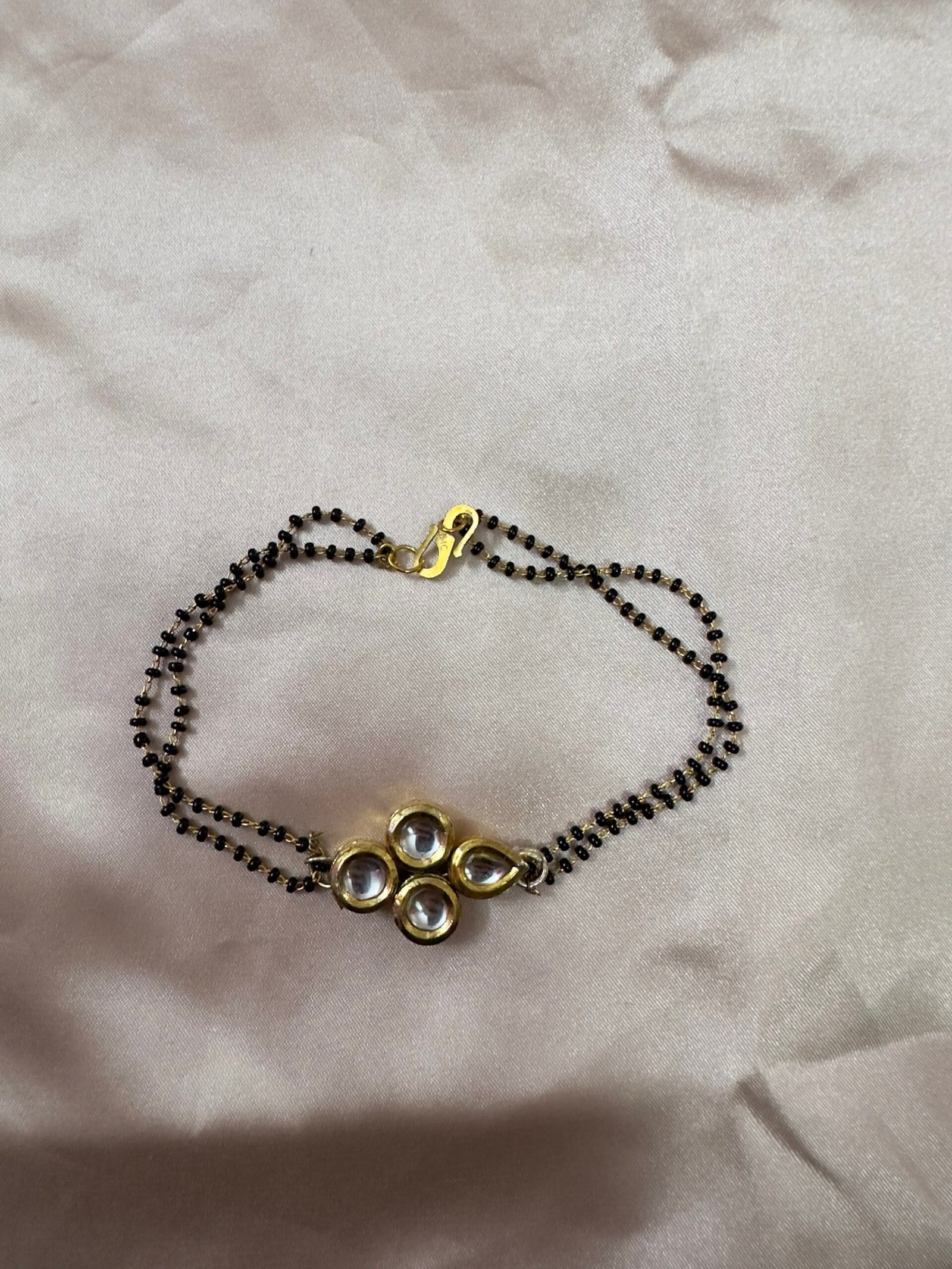 Hand Kundan Mangalsutra