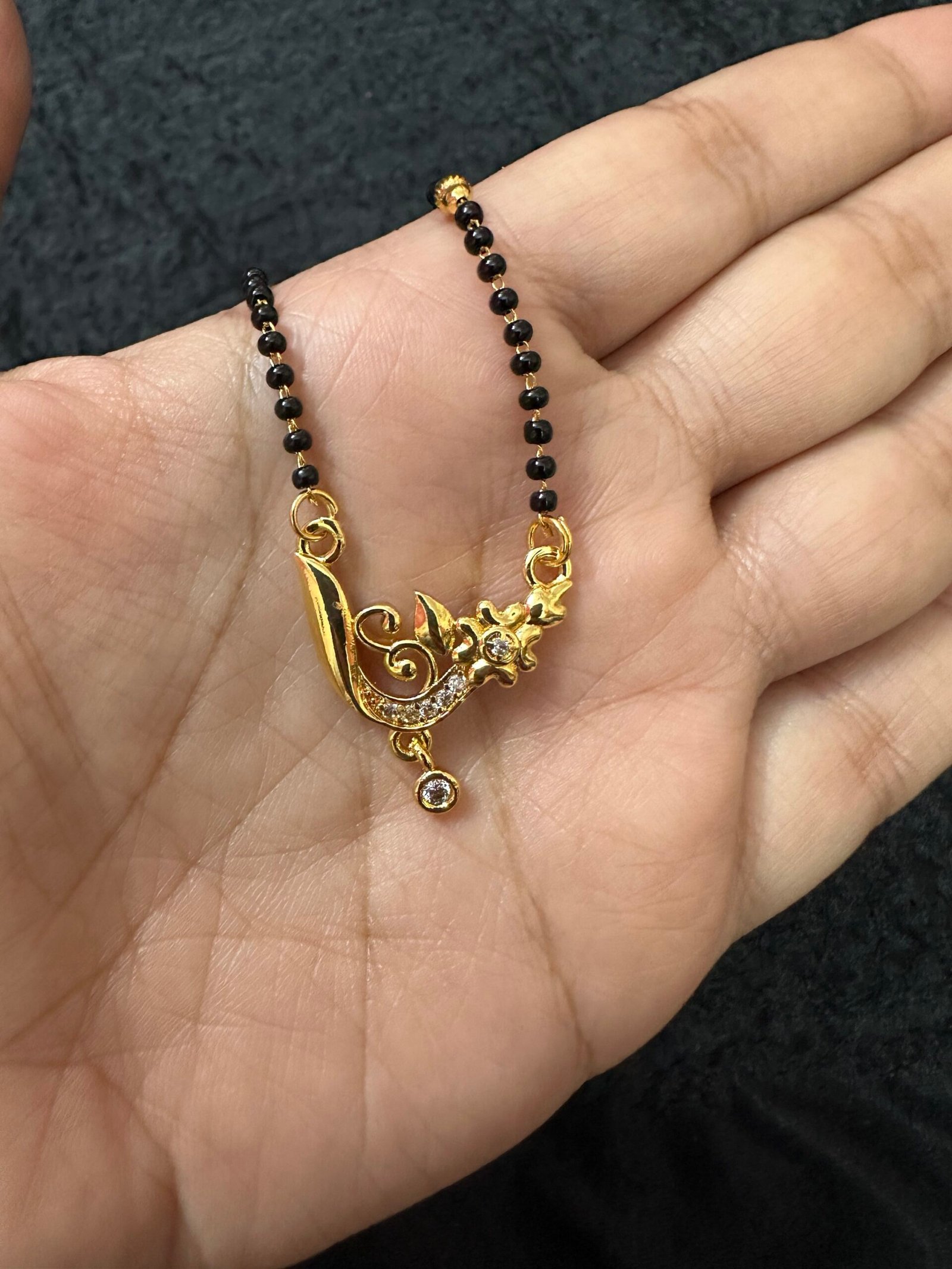 Short Mangalsutra
