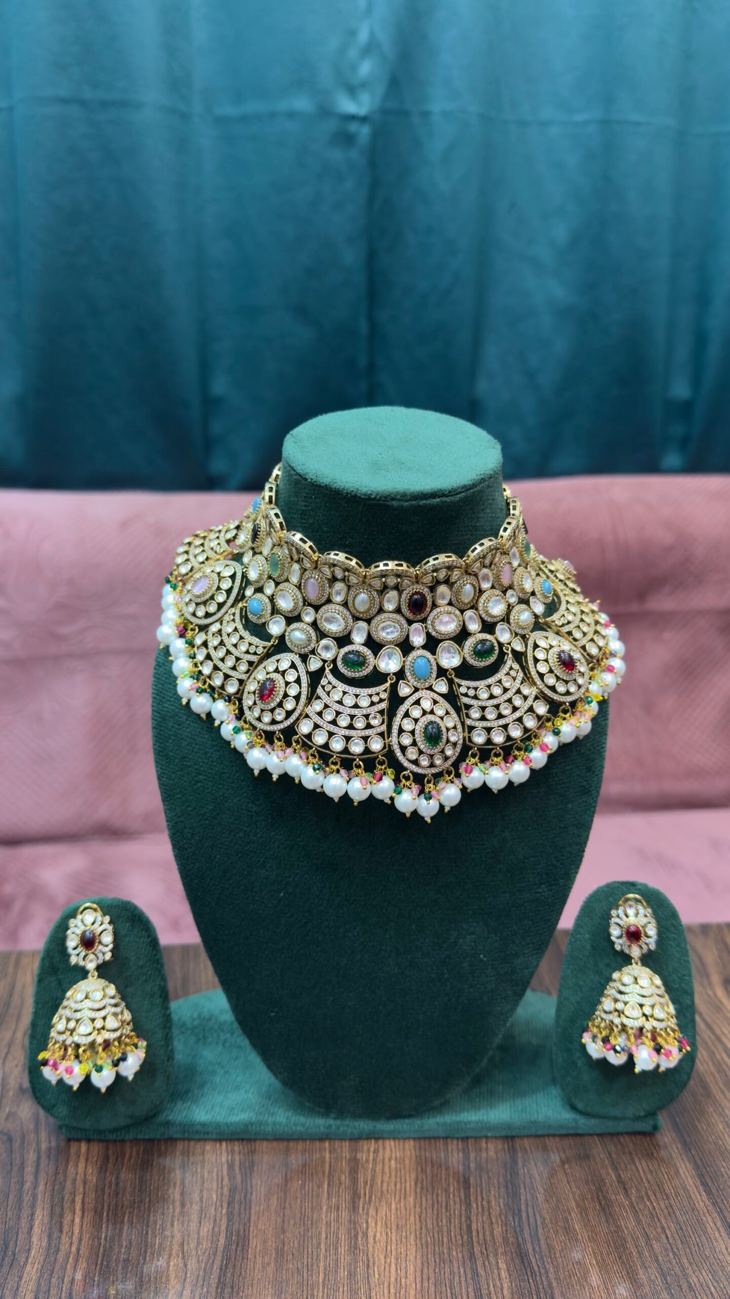 The Royal Jharokha Set - Multi