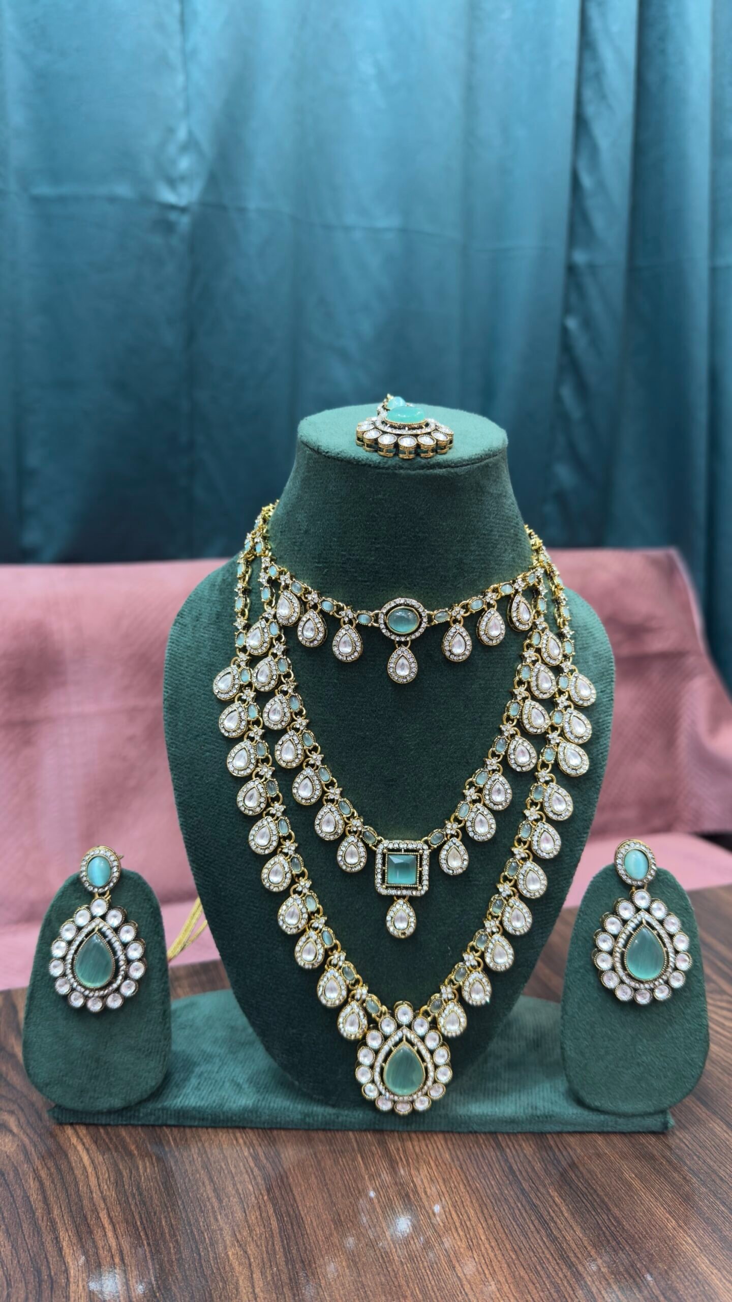 img_6719 Royal Dewdrop Set - Image 1