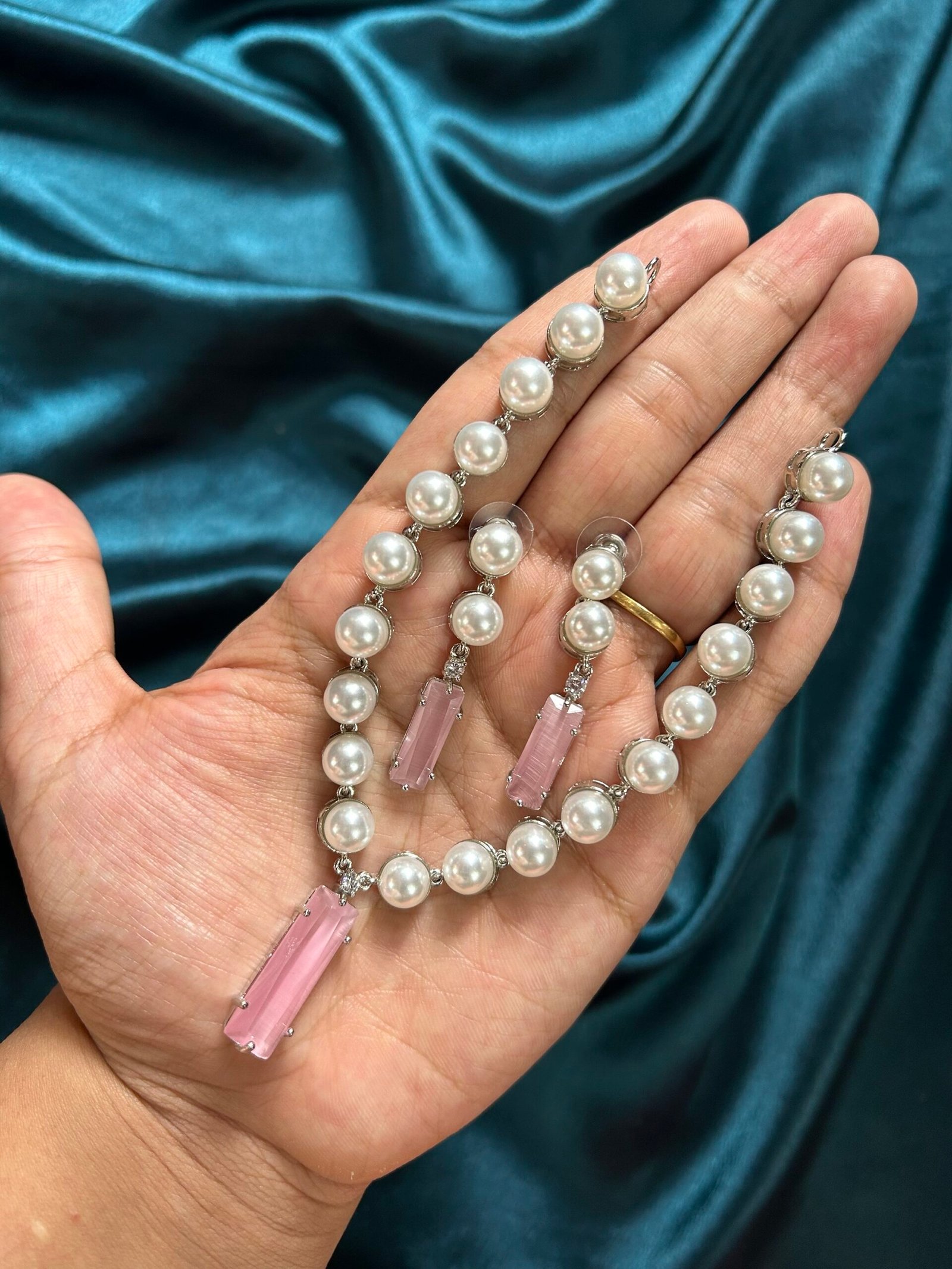 Kashni Pearl AD Necklace - Pink