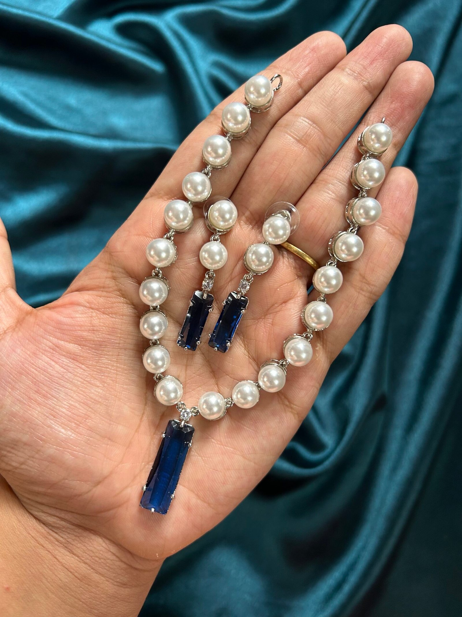 Kashni Pearl AD Necklace Set - Blue