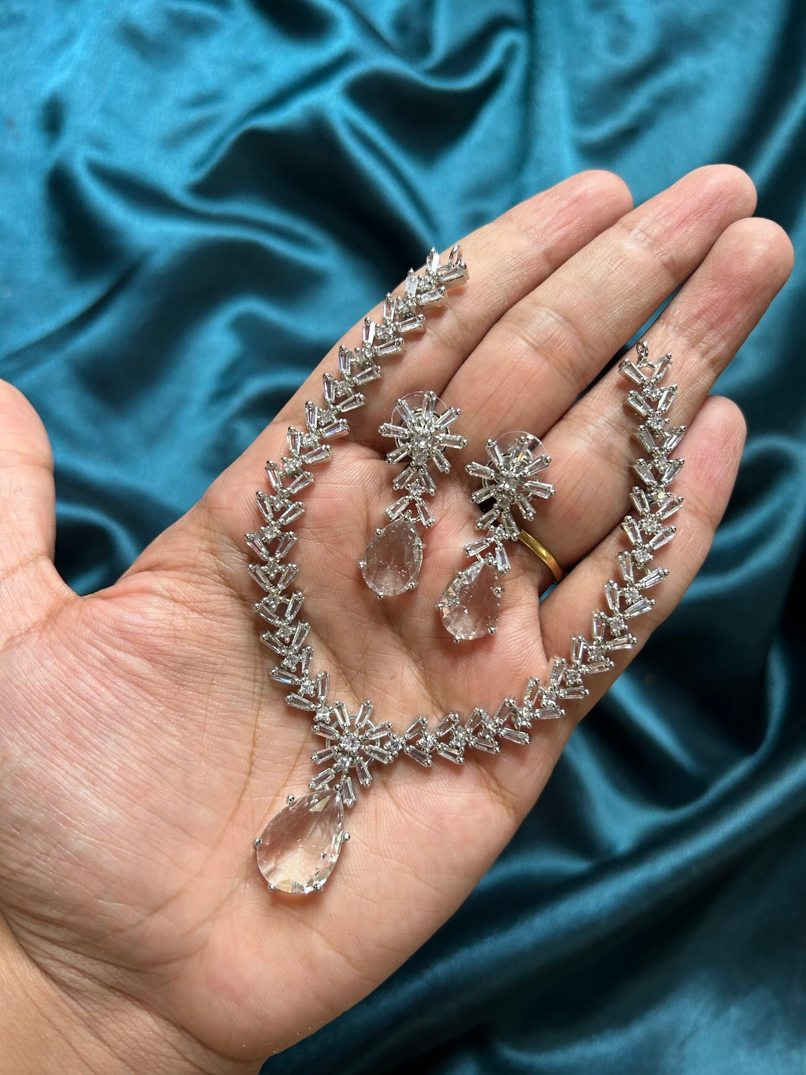 AD Necklace Silver Set