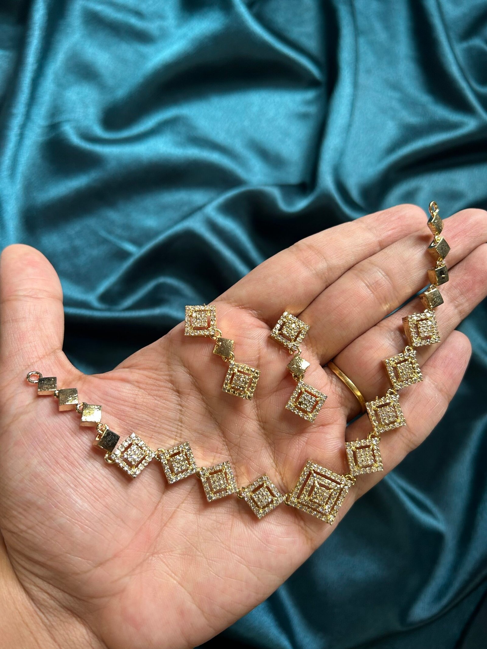AD Square Necklace Set - Gold