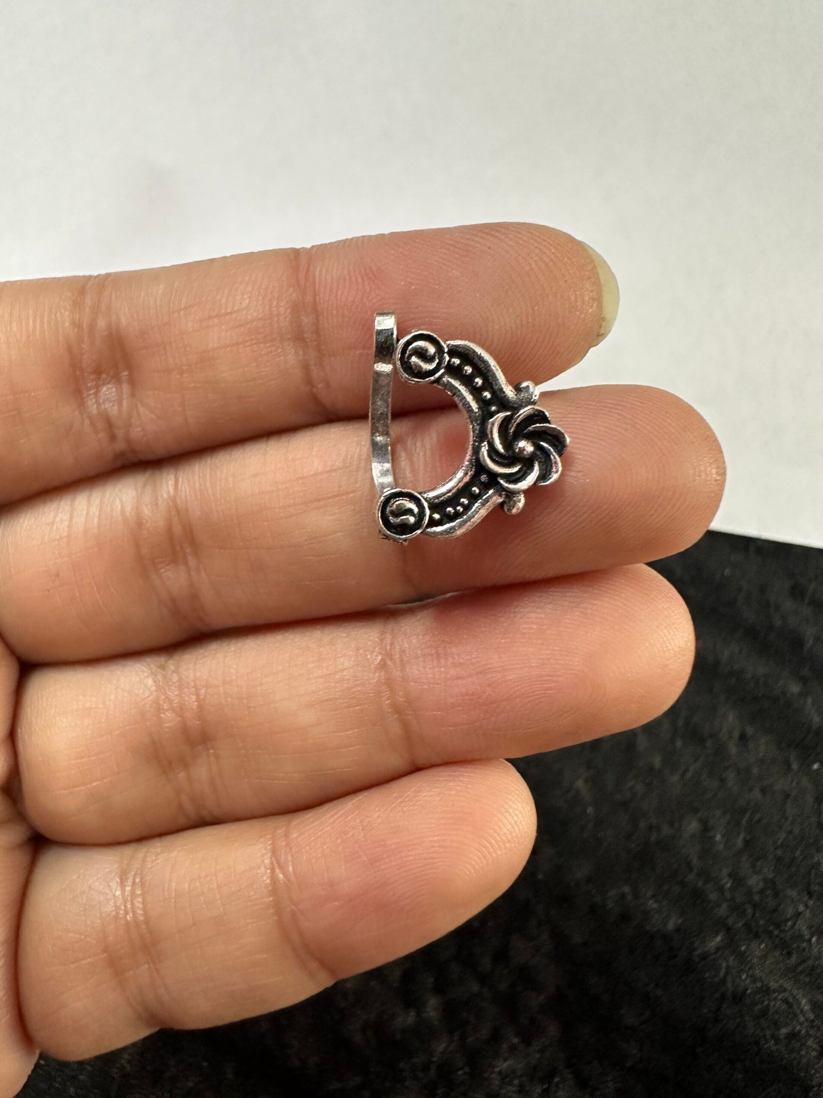 Rose Nose Pin