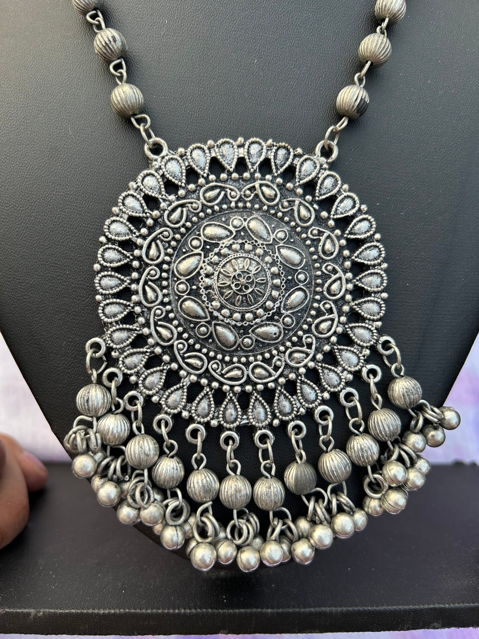 Round long pendant with ghungroo