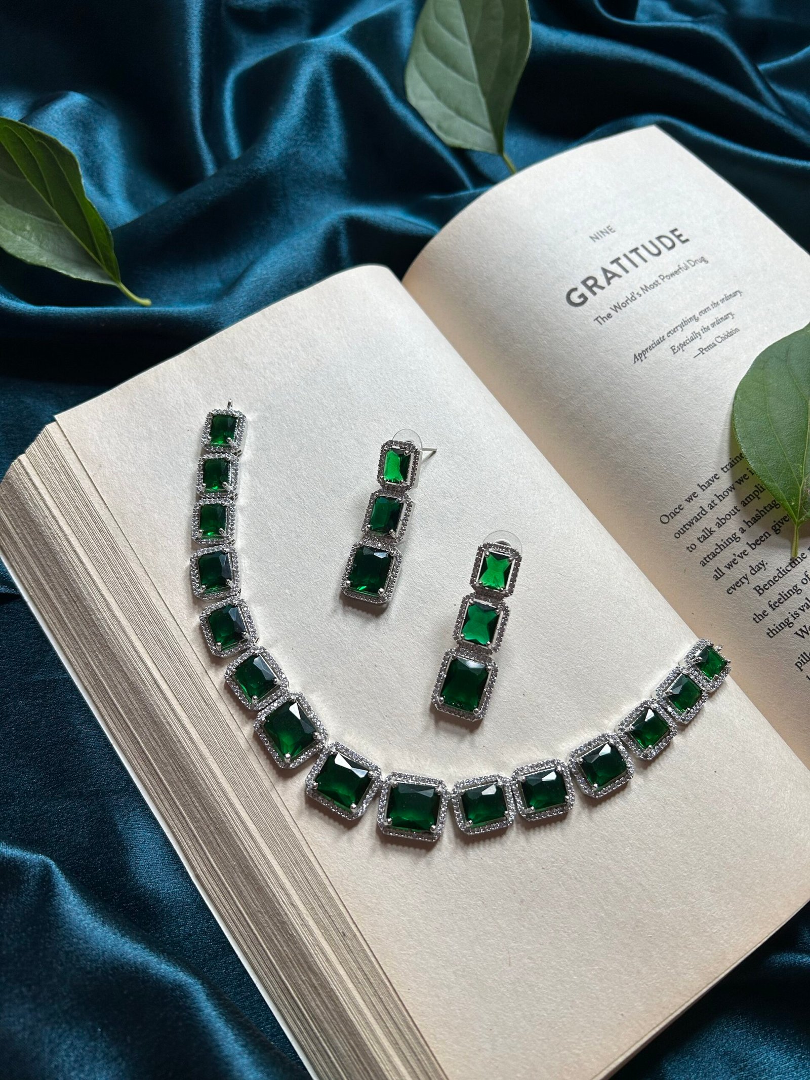 AD Necklace Set - Green