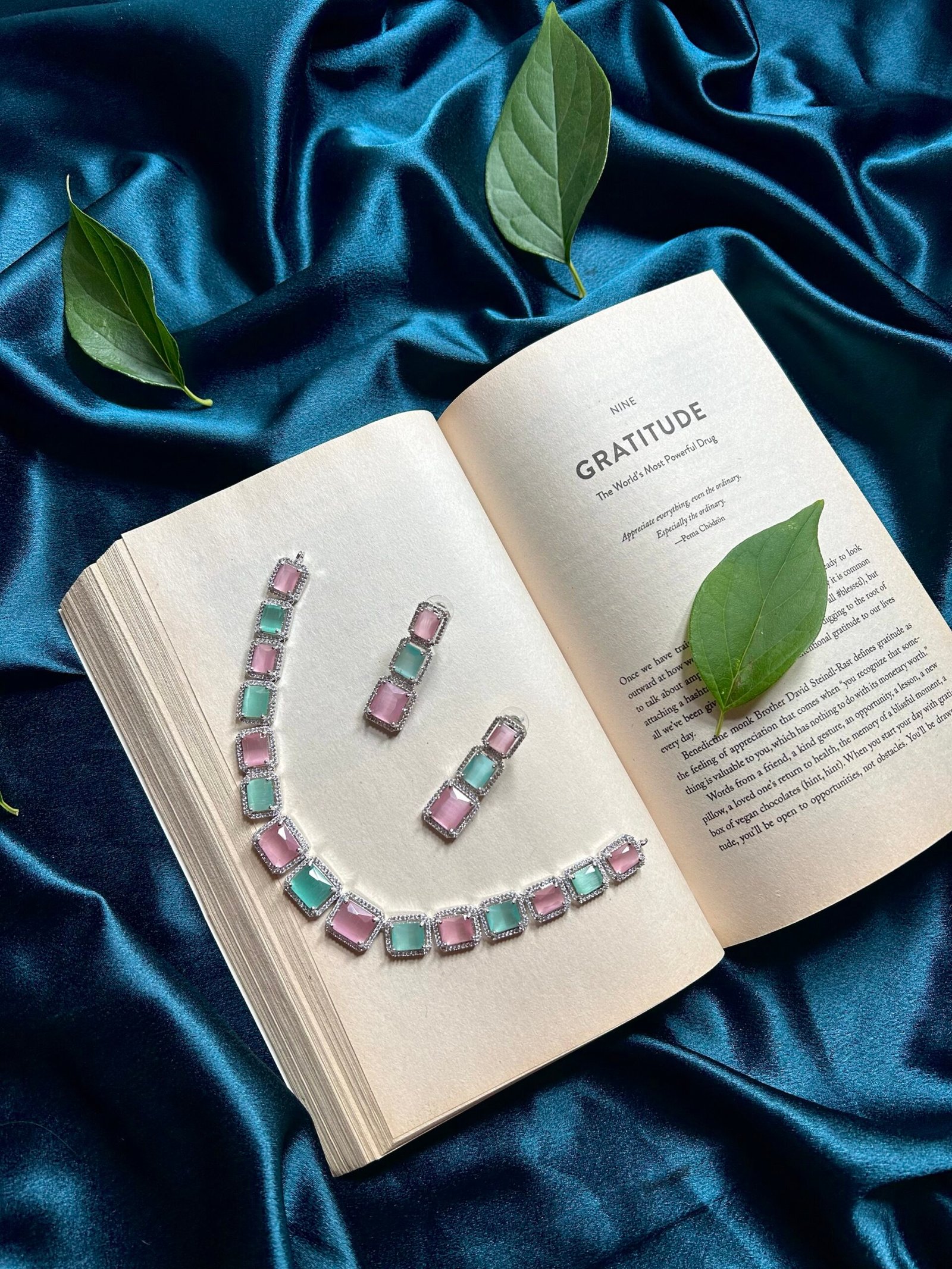 AD Necklace Set - Mint Pink
