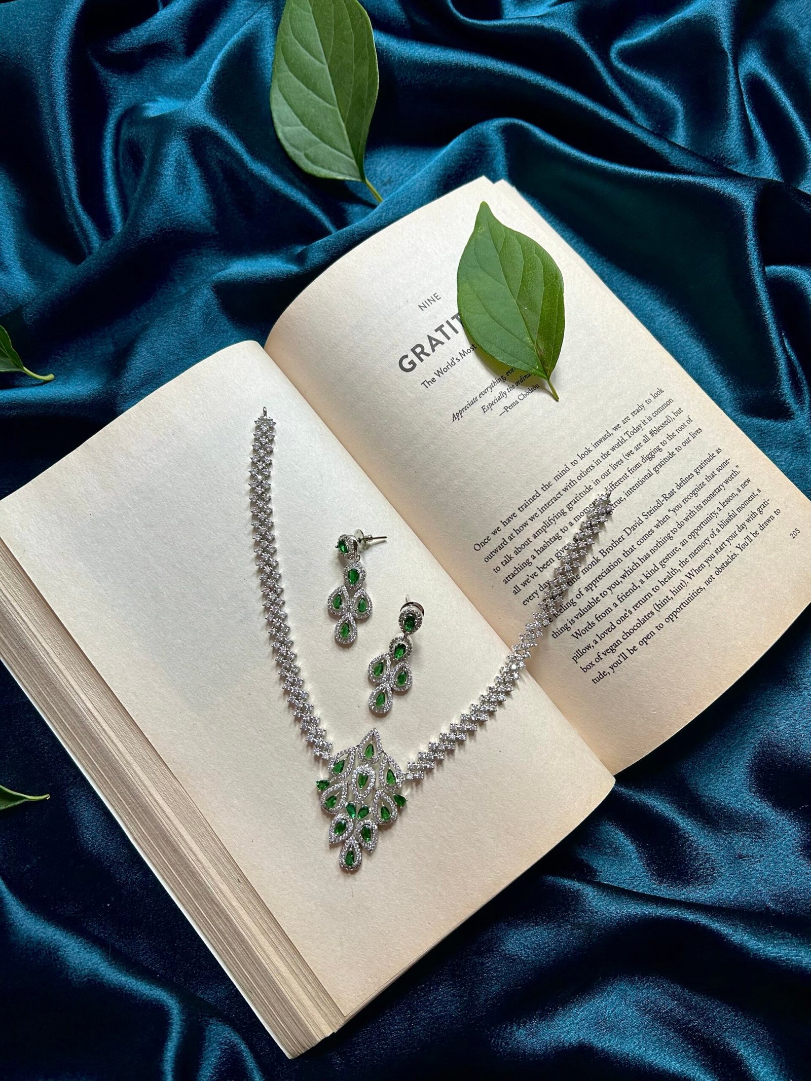 AD Necklace Set - green