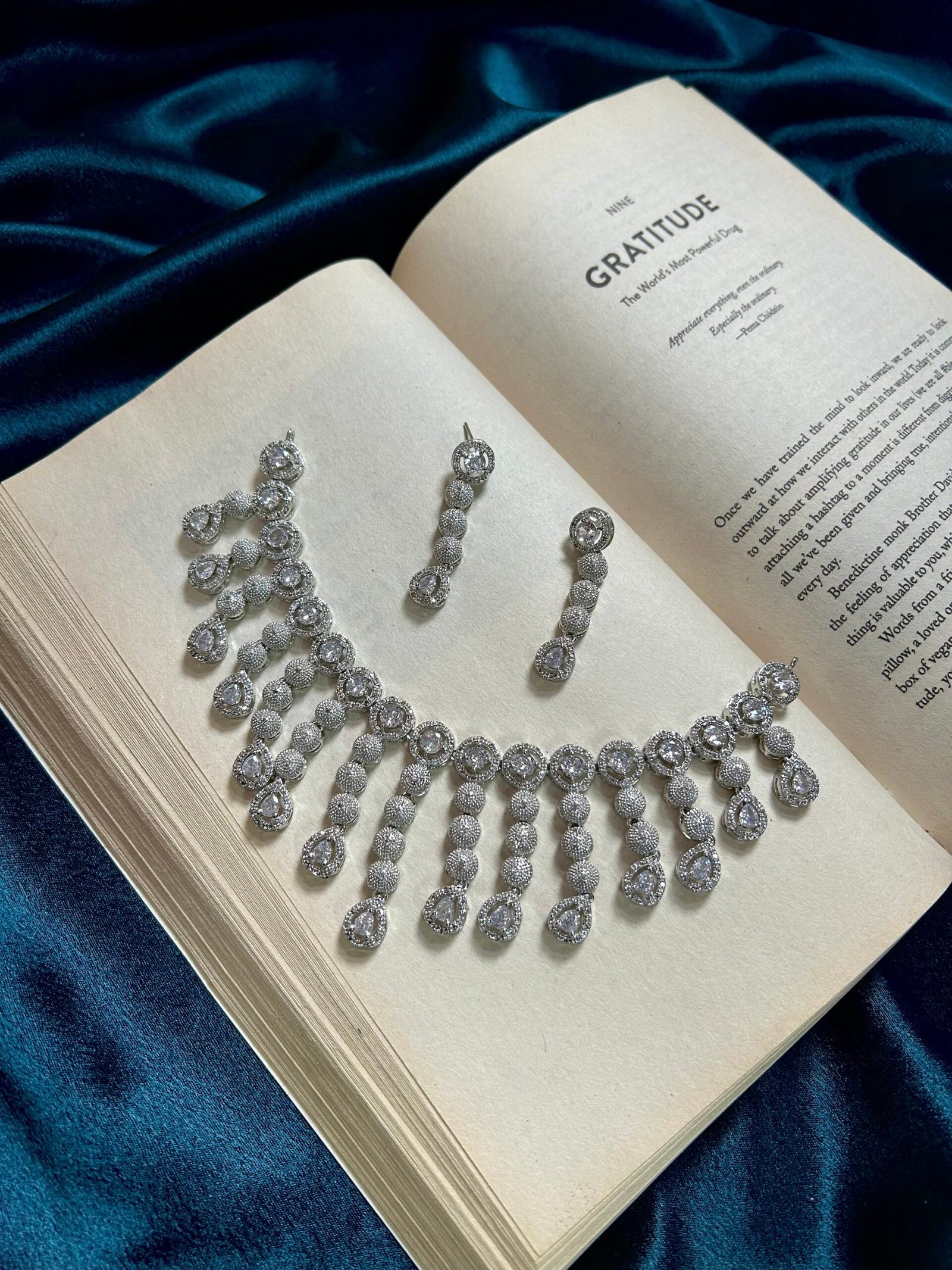 img_7927 AD Necklace Set - Silver - Image 1