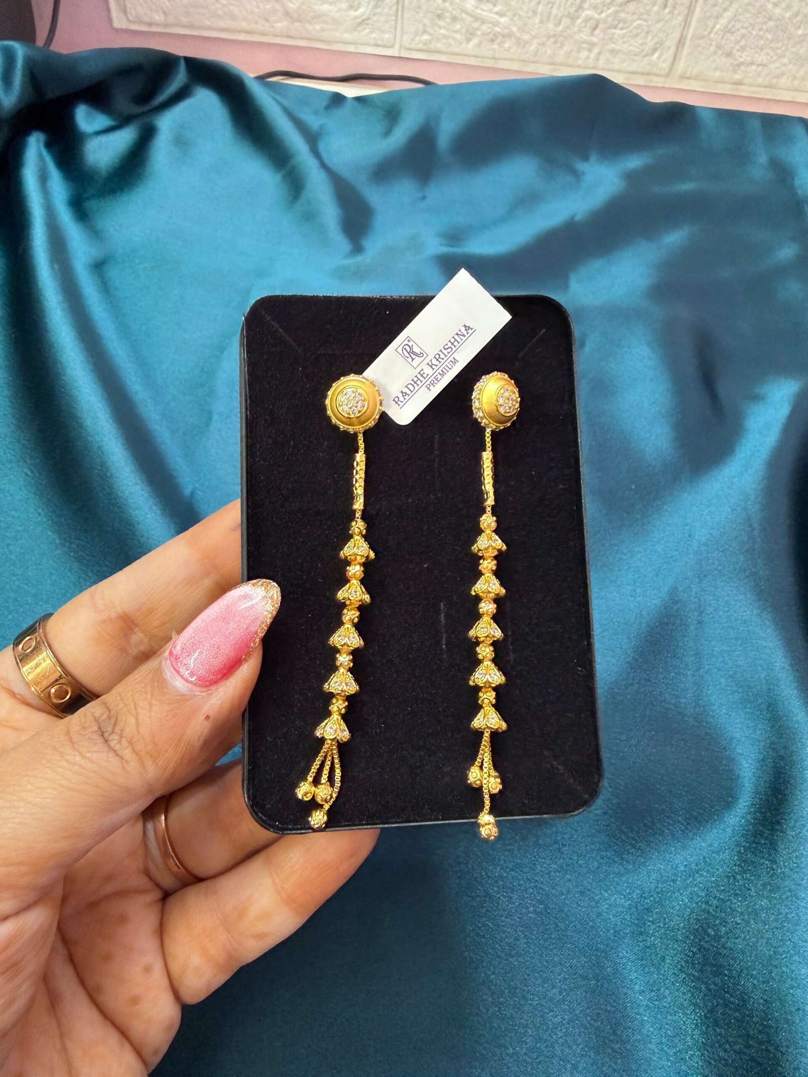 Daily Wear Earrings - E20